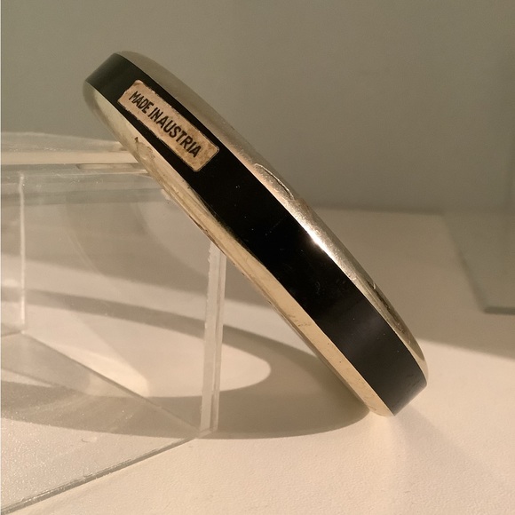 New vintage black lucite bangle Made in Austria - Picture 2 of 7